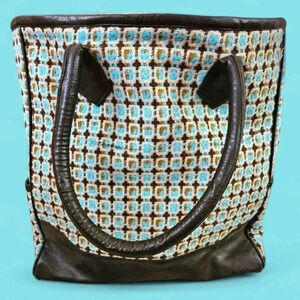 Shiraleah Large Turquoise and Brown Cloth Tote bag.